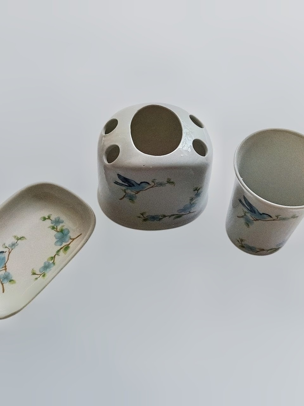 Mid Century Modern Cottagecore Ceramic Blue Bird Floral Three Piece Bathroom Set